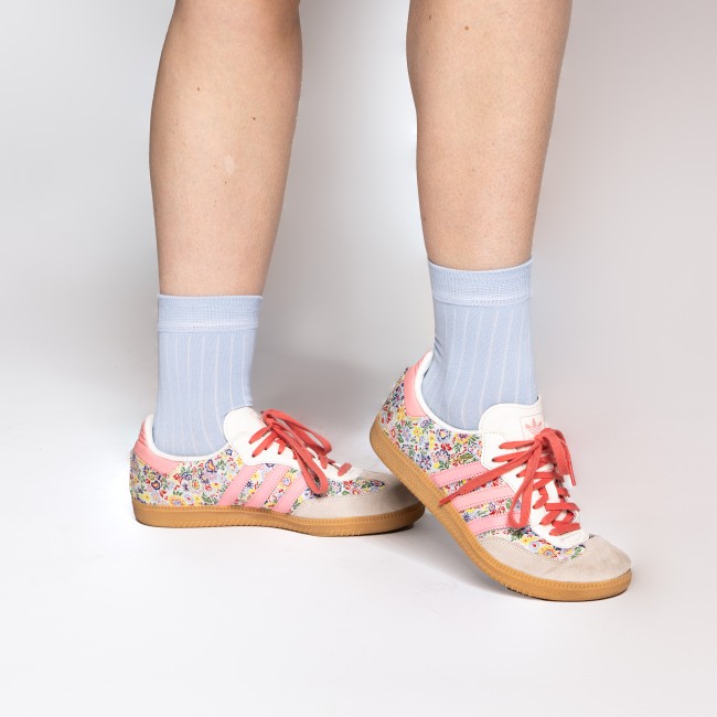 Skarpetki retro light blue